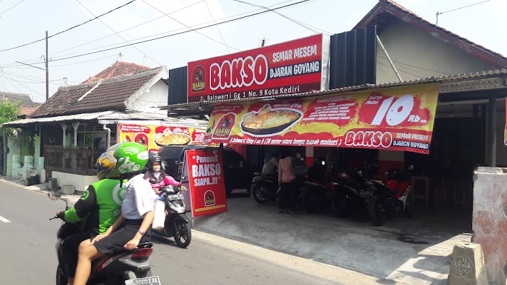 Outlet WAHANA EXPRESS KEDIRI BALOWERTI 12 di Kota Kediri