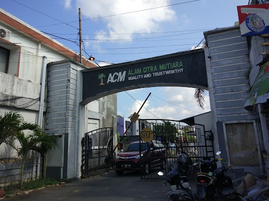 Outlet Wahana Jasa Car Rental Service di Kota Mataram