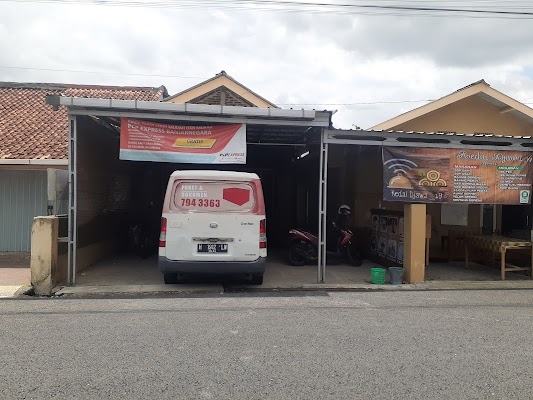 Foto Outlet PCP EXPRESS BANJARNEGARA di Banjarnegara