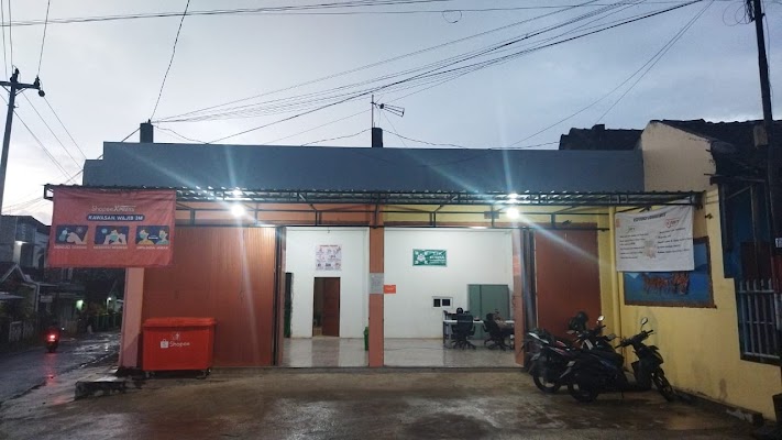 Foto Outlet Shopee Express Hub Boja di Purworejo