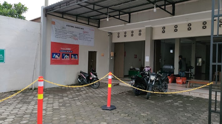 Foto Outlet Shopee Express hub Demak di Salatiga