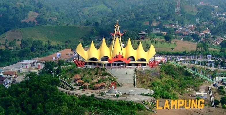 Foto Kantor Pos di Pesisir Barat