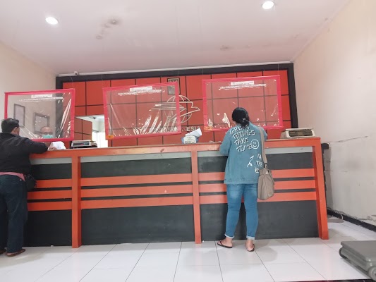 Foto Kantor Pos di Surabaya
