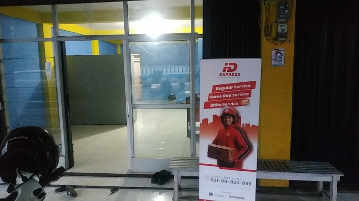 Foto Outlet Id express pariaman di Padang Panjang