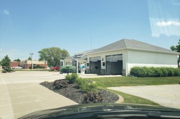 Aqua-Tech Car Wash (0) in Davenport IA