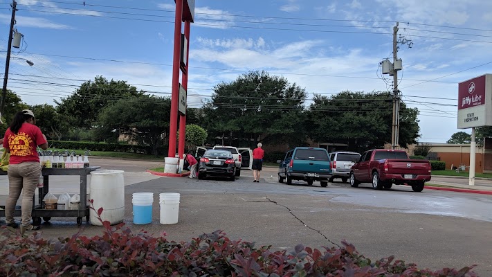 Hallmark Car Wash (0) in Baytown TX