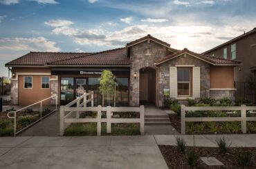 Black Oaks by Woodside Homes (0) in Visalia CA