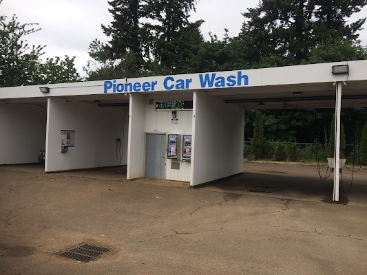 Classic Car Wash (3) in Oregon