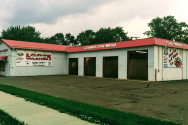 Corner Giant Wash & Laundromat (0) in Minnesota