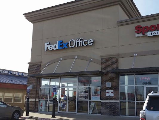 FedEx Office Print & Ship Center