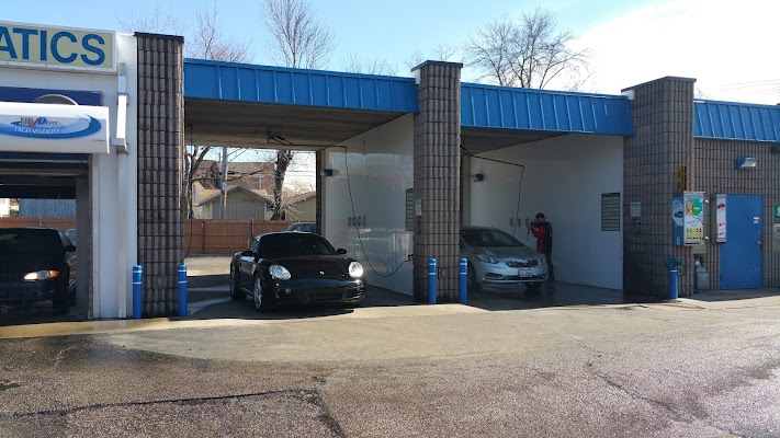 Frankfort Touchless Car Wash (3) in Illinois