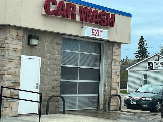 Holiday Stationstores | Car Wash (0) in Morrison County