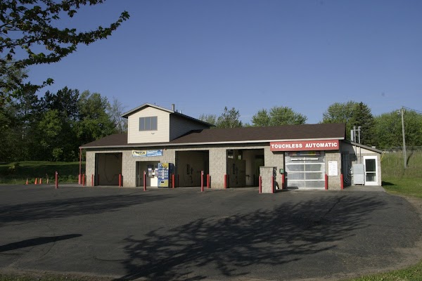 Holiday Stationstores | Car Wash (3) in Morrison County