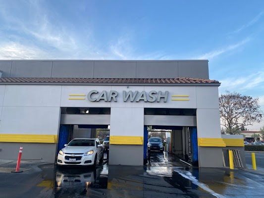 Oil Changers & Car Wash (0) in Visalia CA