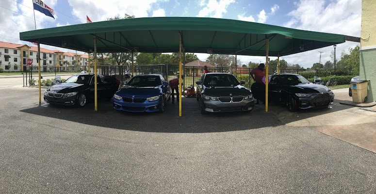 SPIN Car Wash (2) in Fort Lauderdale FL