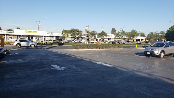 Suds And Bubbles Express Car Wash (2) in Downey CA