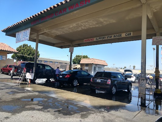 Tan's Touchless Carwash (2) in Sunnyvale CA