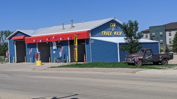 White Water Truck Wash (3) in Steele County