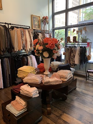 306 Forbes Boutique