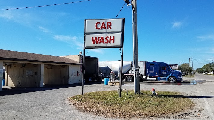 A Plus Car Wash And Trailer Wash Out