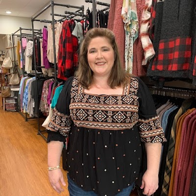 Aimaleigh's Boutique - Women's Clothing & Gift Shop in Chesapeake