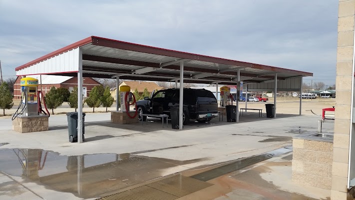 A&J Car Wash in Carlsbad NM