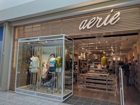 American Eagle & Aerie Store