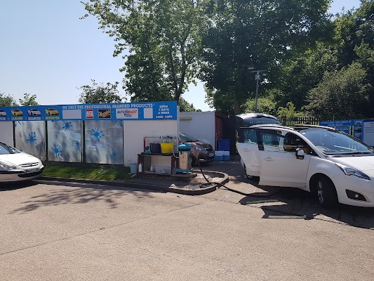 Aylestone Hand Car Wash in Leicester