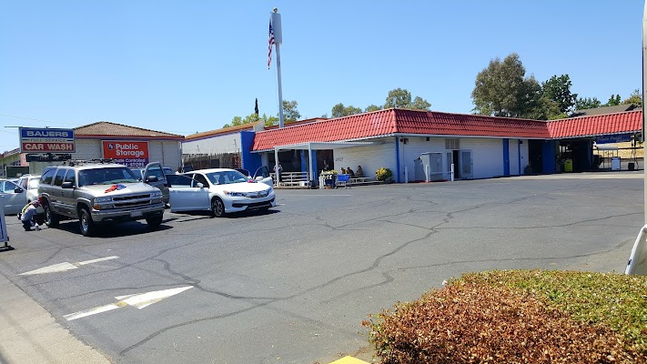 Bauer's Car Wash