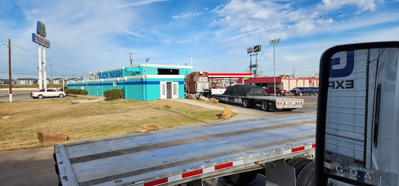 Blue Beacon Truck Wash of Ennis, TX