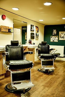 Bond’s Barbershop Winchester