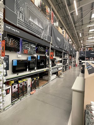 B&Q Perth