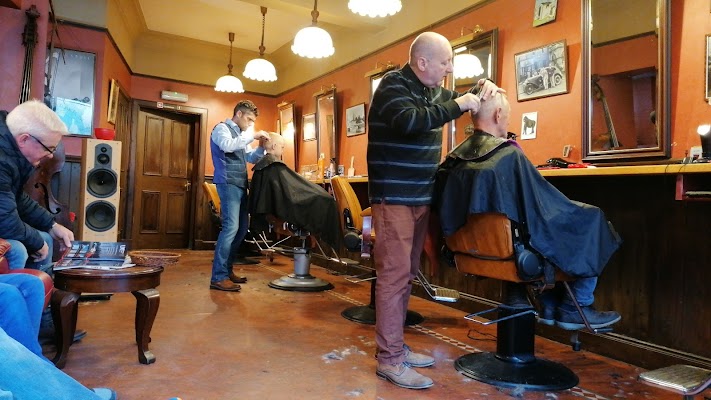 Camerons Barber Shop in Inverness