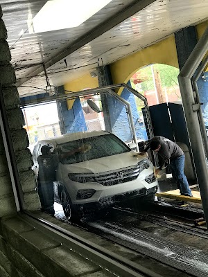 Charleston West Car Wash