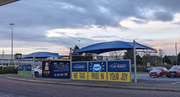 Classic Hand Car Wash in Glasgow