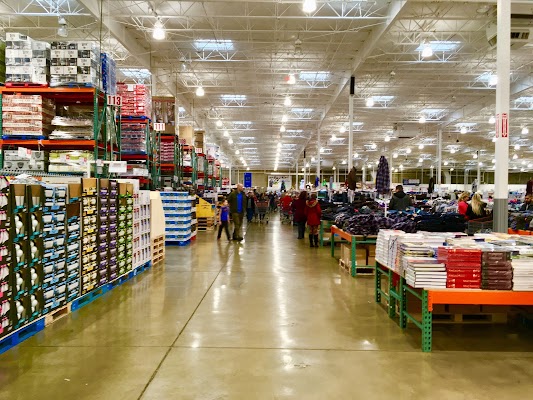 Costco Wholesale in Waukegan IL