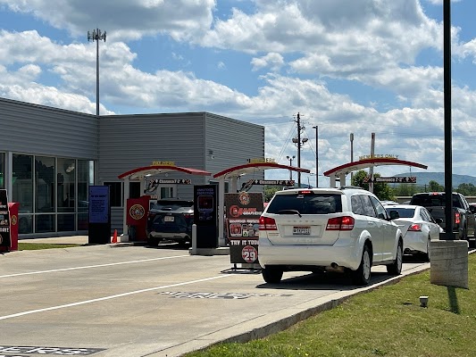 Dirty Dog's Car Wash