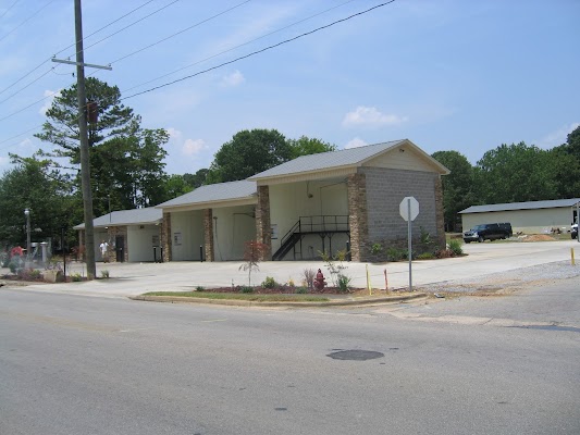 E-Z Clean Car Wash in Gadsden AL