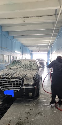 East Chicago Hand Car Wash