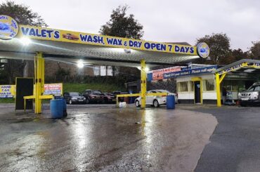 Eccleshill Hand Car Wash in Bradford