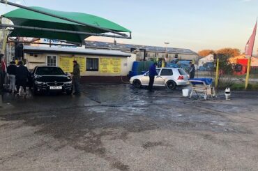 Ely Five Stars Hand Car Wash in Ely