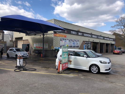 Excellent Hand Car Wash in Southampton