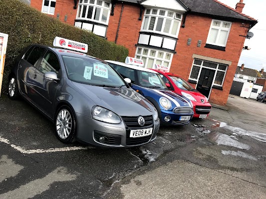 Golchi Ceir/Car Wash in Wrexham