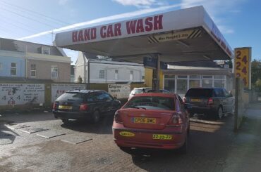 Hand Car Wash in Plymouth