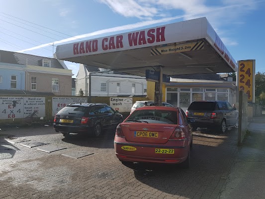 Hand Car Wash in Plymouth