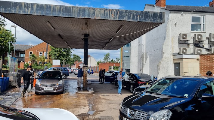 Hand Car Wash Ivy Road in Birmingham