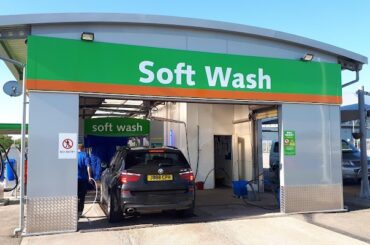 IMO Car Wash in Swansea