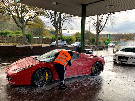 Ocean Hand Car Wash in Bradford