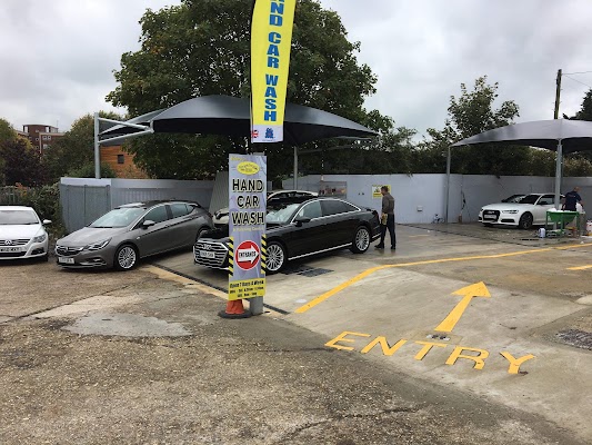 Posh Wash Hand Car Wash And Valeting Centre in Winchester