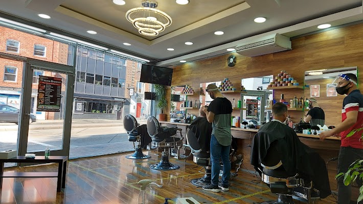 Roger's Barber Shop in Worcester